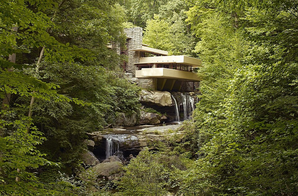 Organic Architecture — Wright Fallingwater — Wikimedia Commons / Public domain